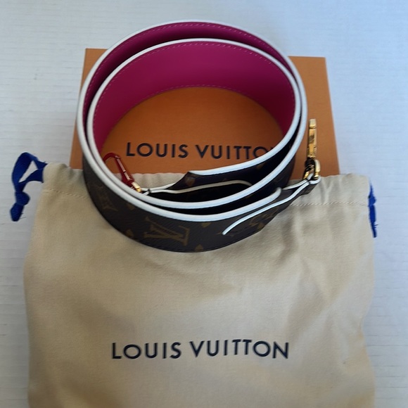 Louis Vuitton Accessories - NWOT Authentic Louis Vuitton Bandoulière cross body strap monogram/pink